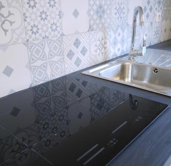 דירת חדר סופריור, Le Trèfle à Quatre Feuilles