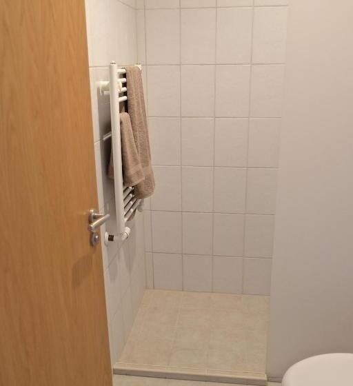 اتاق استاندارد, Blue Viking Studios