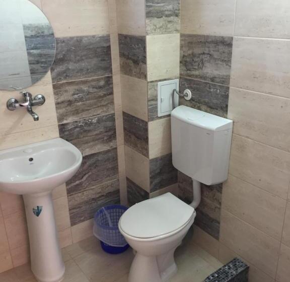 غرفة قياسية, Vila Flory & Crystiana