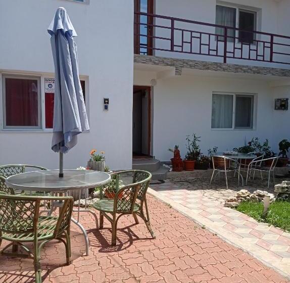 غرفة سوبيريور, Vila Flory & Crystiana