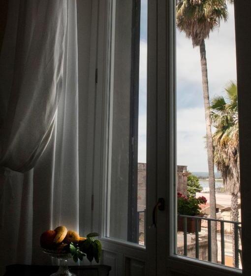 バルコニーつきオーシャンビュースーペリアルーム, B&b Nike Rooms Only