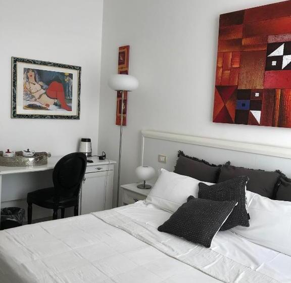 オーシャンビュースタンダードルームバルコニー付き, B&b Nike Rooms Only