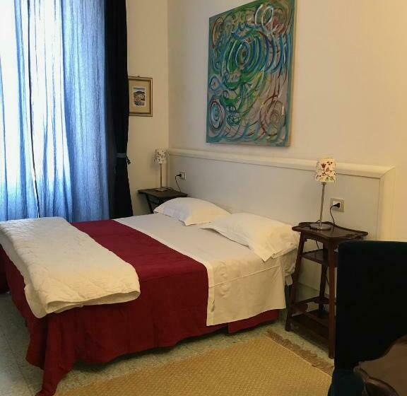 バルコニー付きスタンダードルーム, B&b Nike Rooms Only