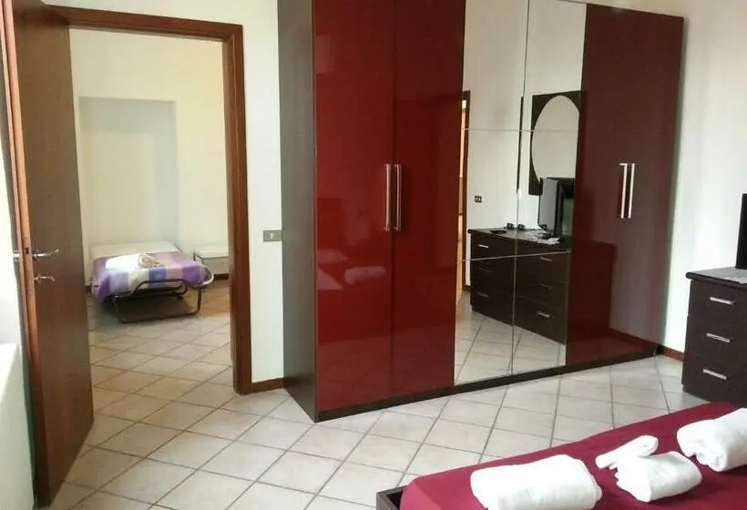 آپارتمان 2 خوابه, B&b Smeraldo Airport