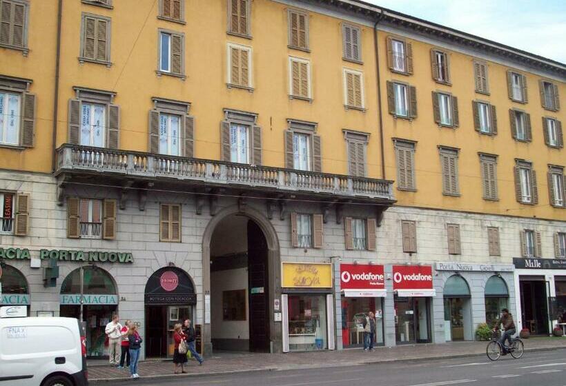 آپارتمان 2 خوابه, B&b Smeraldo Airport