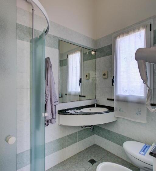 스탠다드 발코니 룸 측면 바다 전망, Christian Ideale Per Famiglie