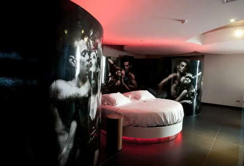 Presidenttisviitti, Mood Private Suites