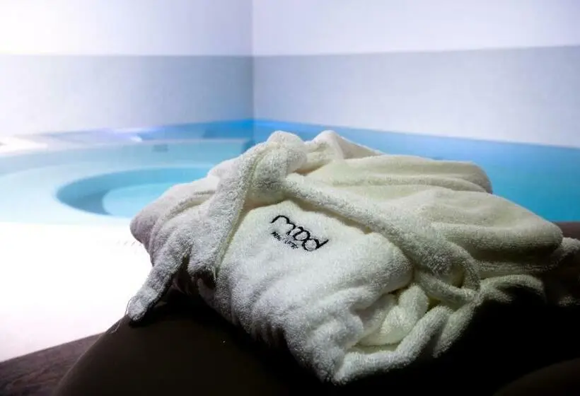 Sviitti Uima-allas, Mood Private Suites