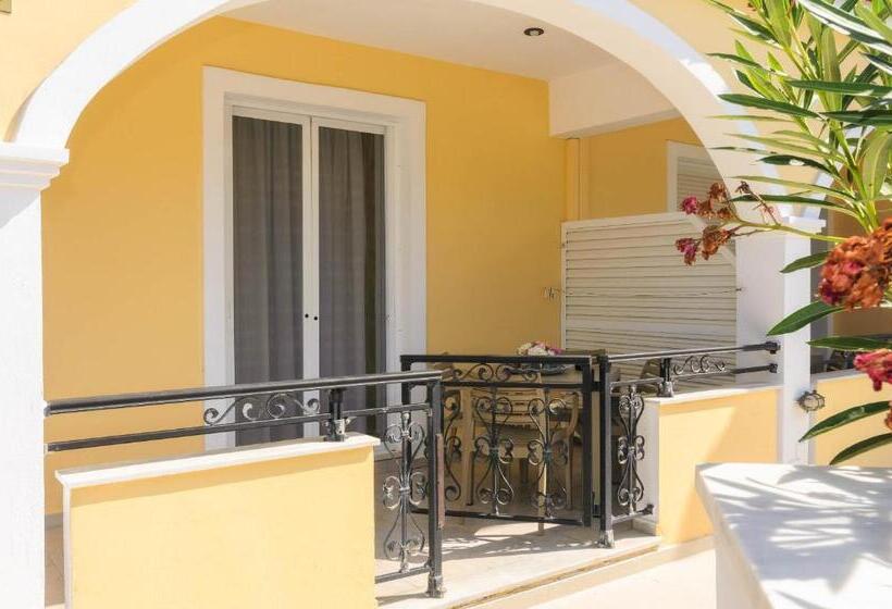 テラス付きスタンダードルーム, Zante Palace