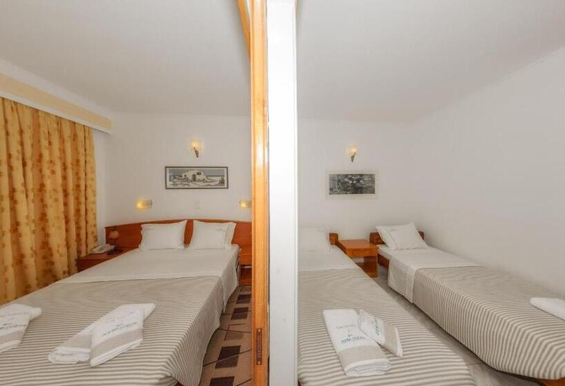 Family flat with sea view, Zante Palace