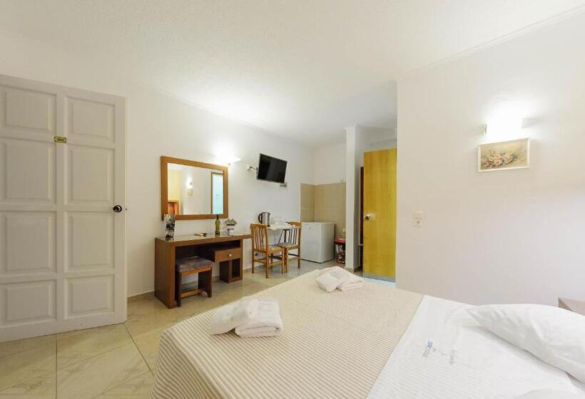 テラス付きスタンダードルーム, Zante Palace