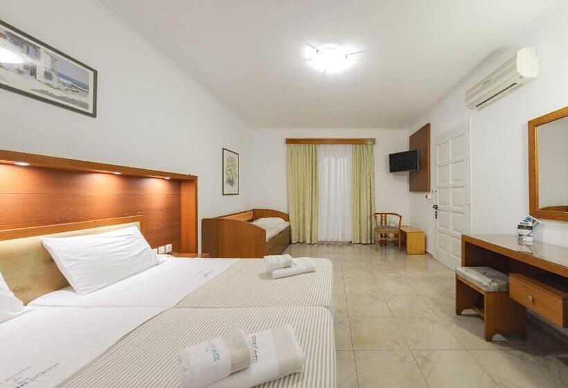 海の見える1ベッドルームアパートメント, Zante Palace