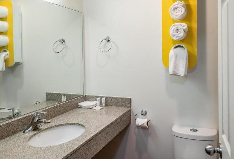 חדר דלוקס, Motel 6fort Nelson, Bc