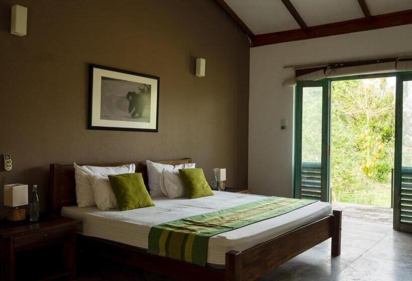 Vila 1 Dormitori, Hide Yala