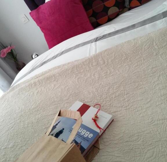 חדר סטנדרט עם מיטת קינג, B&b Les Invités