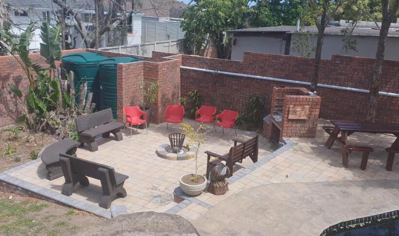 1베드룸 아파트 1층, Bon A Vie Self Catering And B&b Gonubie Full Solar Power, No Load Shedding!