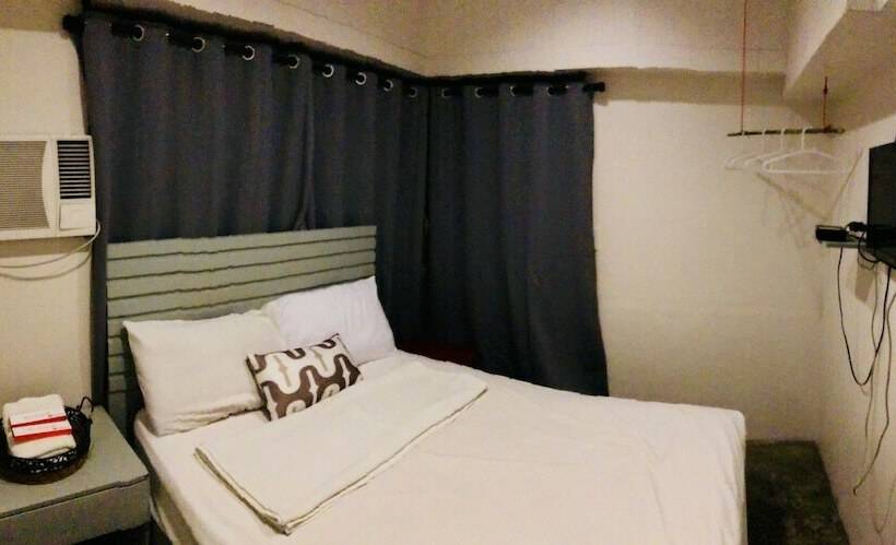 标准间, Hometown Hotel   Lacson Bacolod