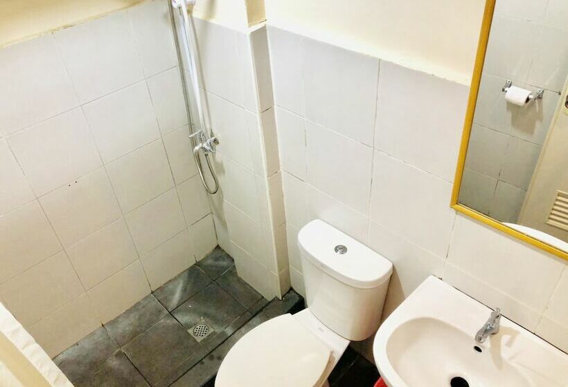 غرفة قياسية, Hometown Hotel   Lacson Bacolod