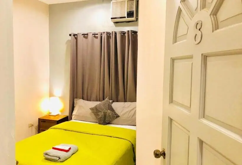 デラックスルーム, Hometown Hotel Lacson Bacolod