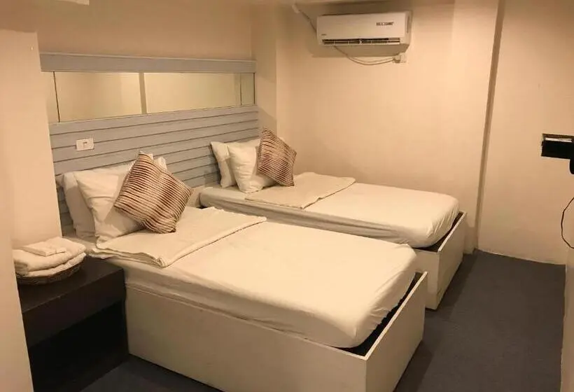 デラックスルーム, Hometown Hotel Lacson Bacolod