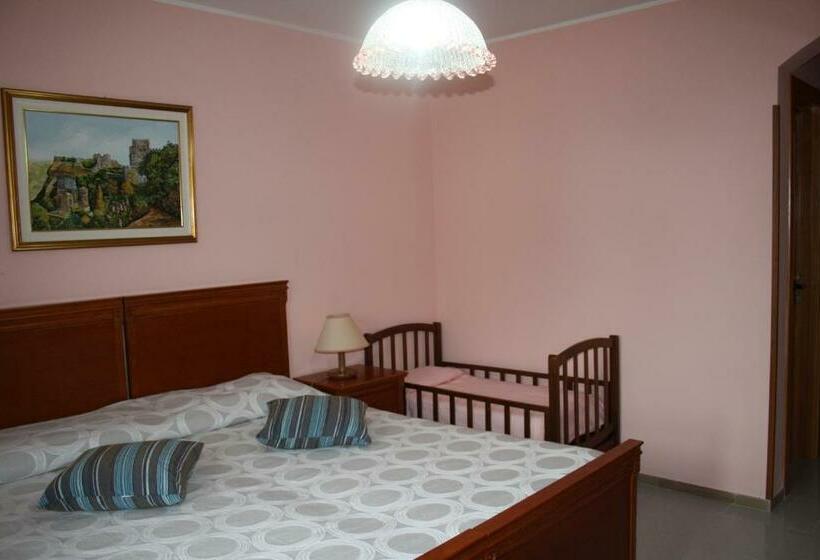 バルコニー付きスタンダードルーム, Edelweiss