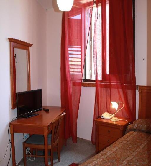 スタンダードシングルルーム, Edelweiss