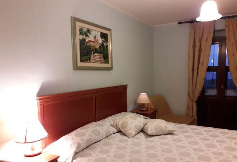 バルコニー付きスタンダードルーム, Edelweiss