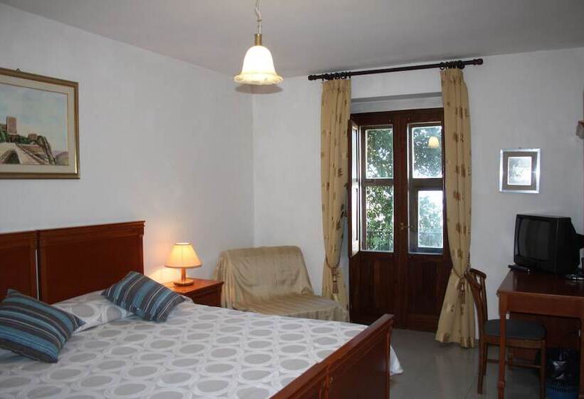 バルコニー付きスタンダードルーム, Edelweiss