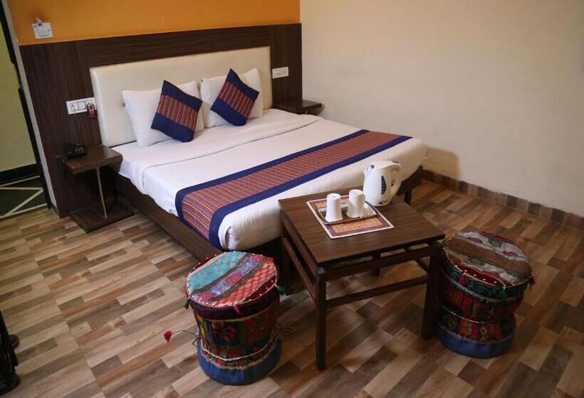 اتاق استاندارد, Taj Haveli Hotel Agra   Walkable Distance From Taj Mahal