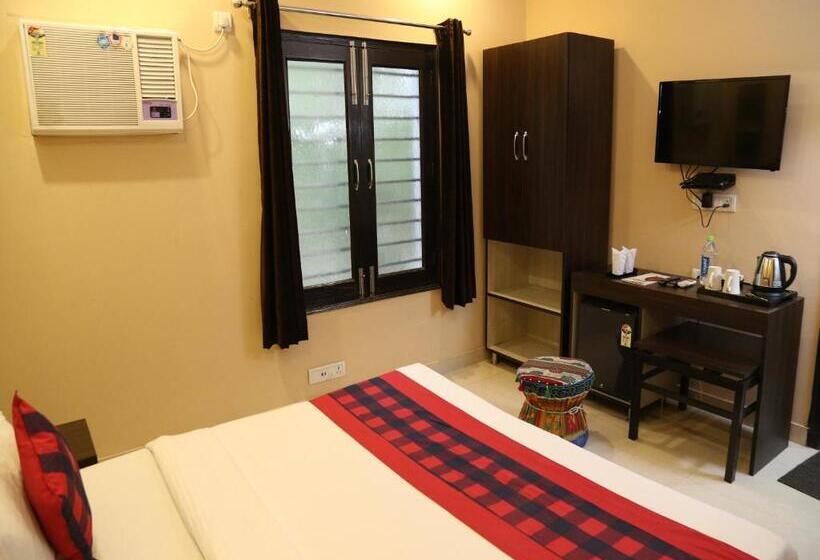 Номер Стандарт, Taj Haveli Hotel Agra   Walkable Distance From Taj Mahal