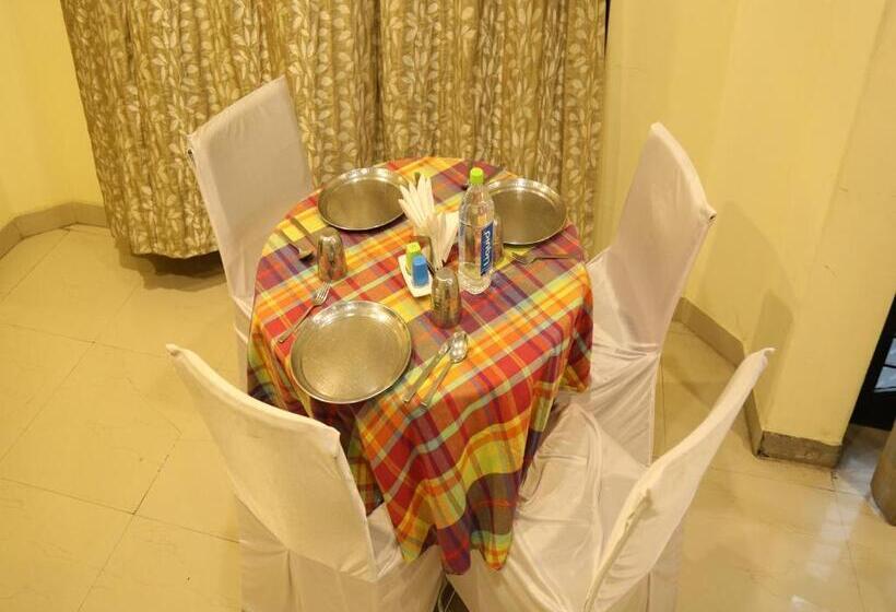 اتاق استاندارد, Taj Haveli Hotel Agra   Walkable Distance From Taj Mahal