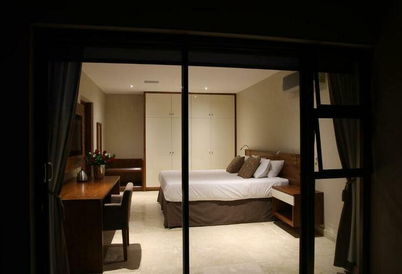 带大床的豪华间, Umvangati House