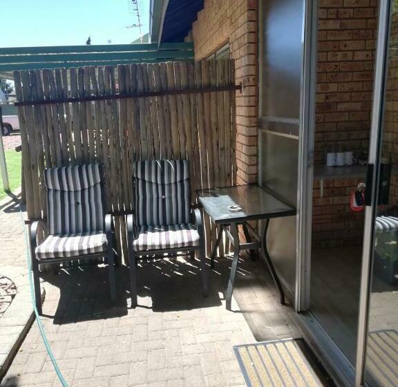 Номер Стандарт, Windmill Guest House Bloemfontein