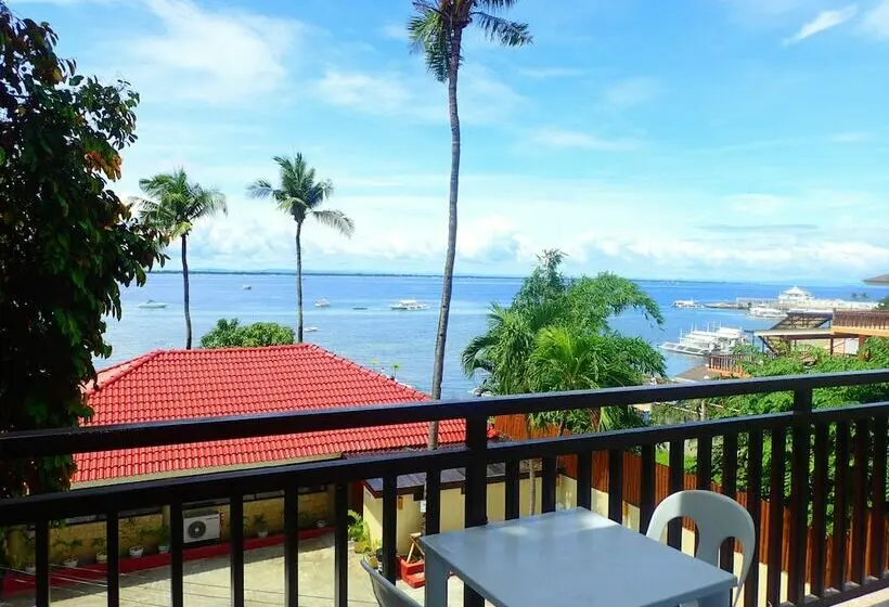 Deluxe-huone, Aozora Seaside Mactan