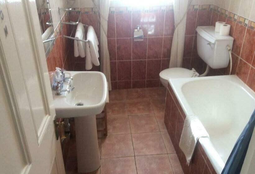 Номер Стандарт, Roseville Lodge B&b