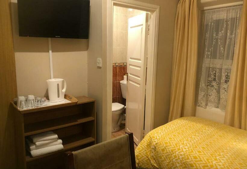 Номер Стандарт, Roseville Lodge B&b