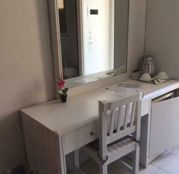 Номер Стандарт с Балконом, Alkyonides Boutique