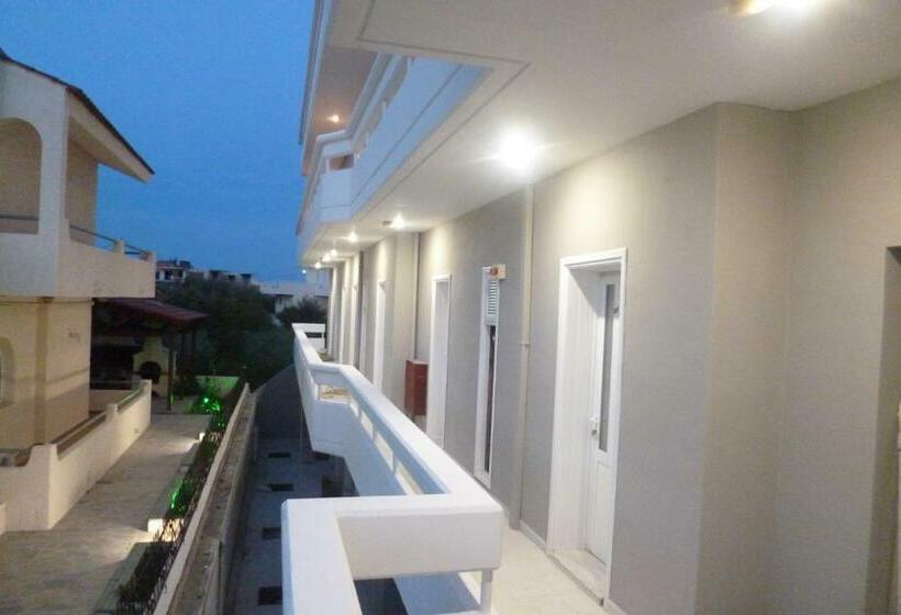 标准间带阳台, Alkyonides Boutique