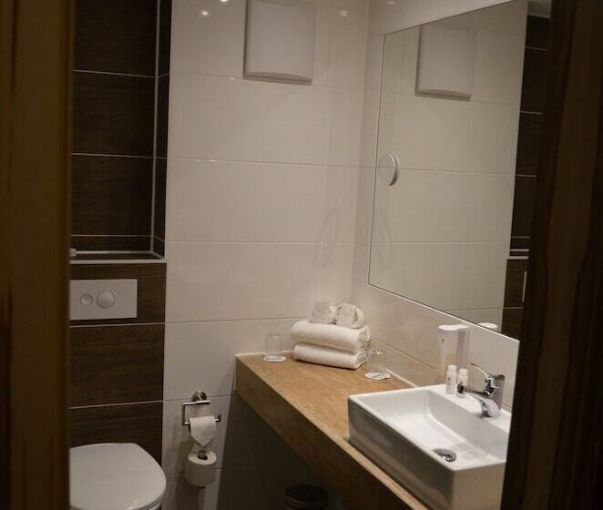 غرفة بيزنس, Premier Inn Lindau