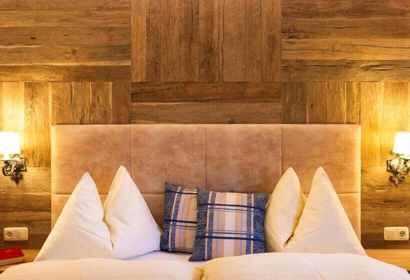 スタンダードルーム, Quehenberger