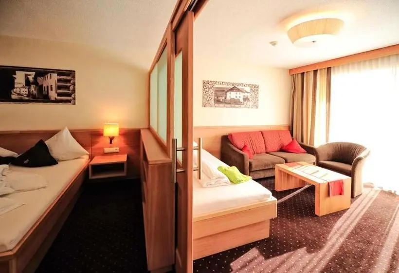 Suite, Röck Garni
