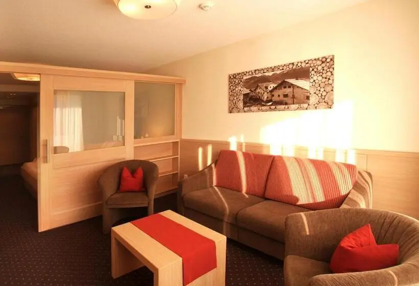 Suite Junior, Röck Garni
