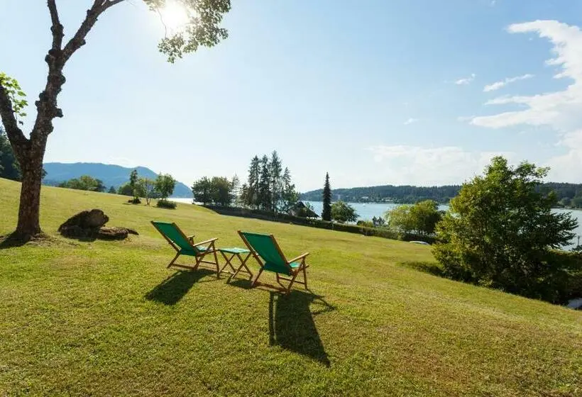 Standard-huone Järvinäkymä, Resort Klopeinersee