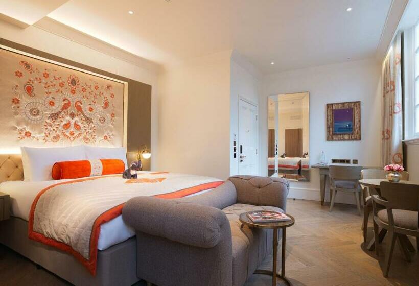 套房, The Lalit London