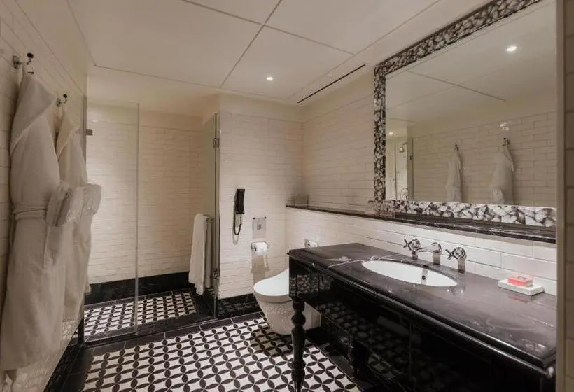 Standard-huone, The Lalit London