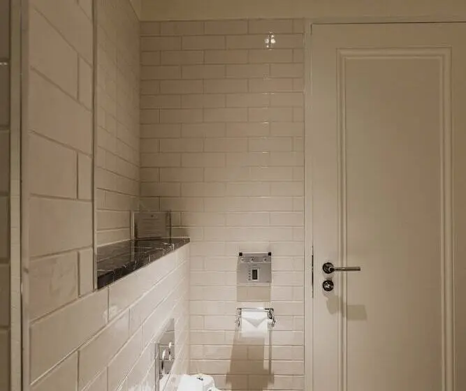 Standard-huone, The Lalit London