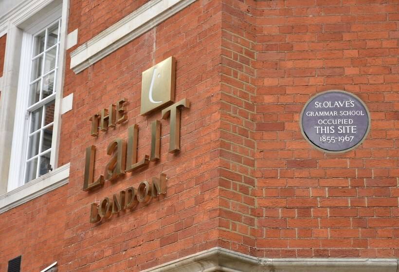 标准间, The Lalit London