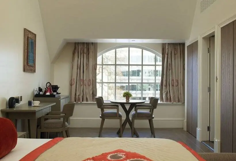 Sviitti, The Lalit London