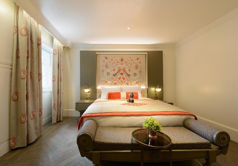 标准间, The Lalit London