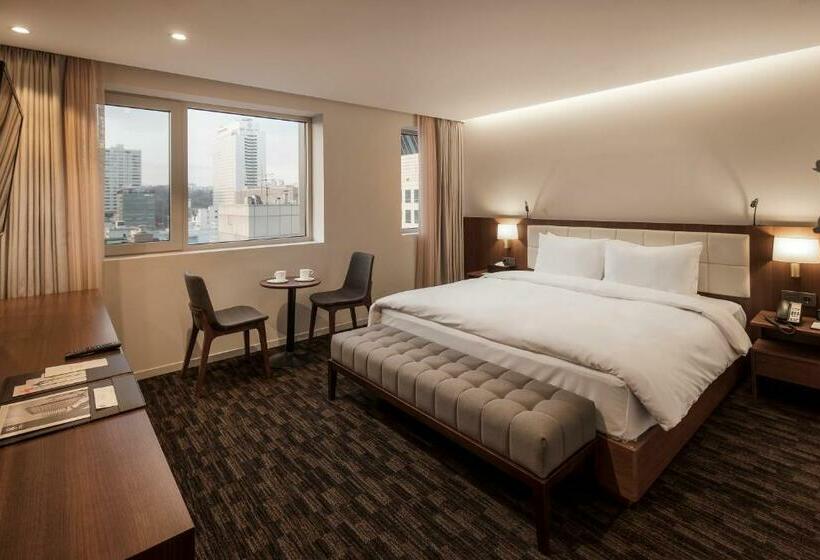 デラックスルーム, Uri&